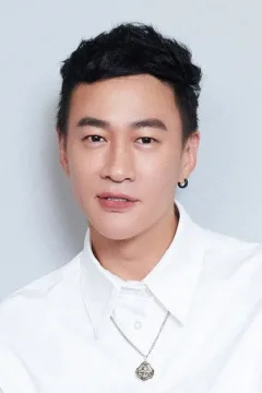 何潤東