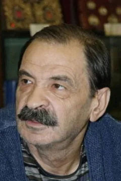 Илья Олейников — фото