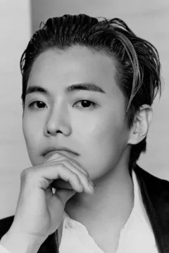 박은석