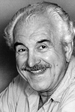 Louis Zorich — фото