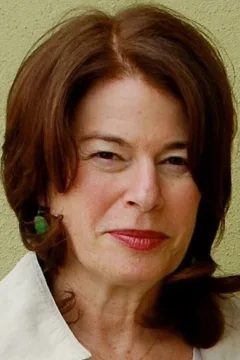 Davia Nelson