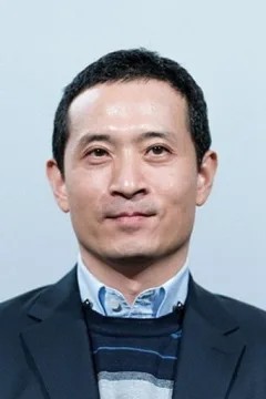 전윤수 — фото
