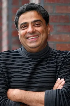Ronnie Screwvala — фото