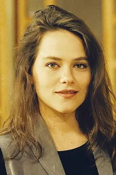 Вивиан Пажмантер