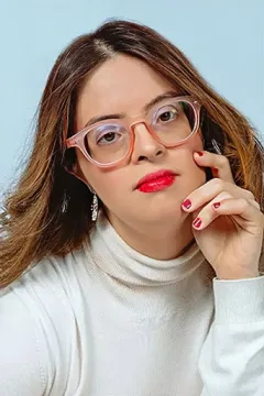 Samanta Quadrado — фото