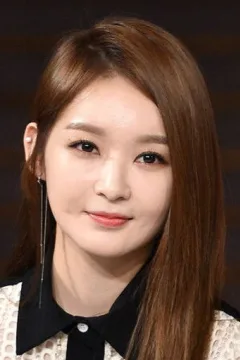 강민경