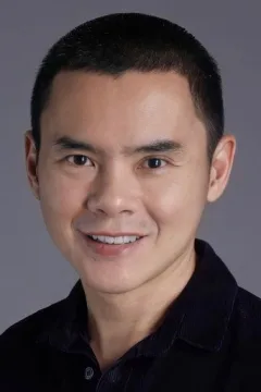 ทรงยศ สุขมากอนันต์ — фото