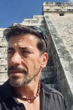 Daryl Tucker — фото