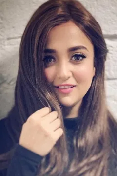 Monali Thakur — фото