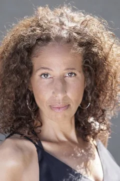 Миа Байли — фото