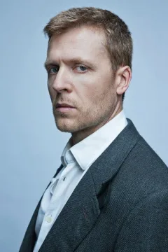 Devon Avery — фото