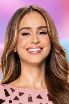 Yanet Garcia — фото