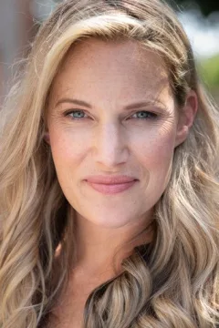 Samantha Tolj