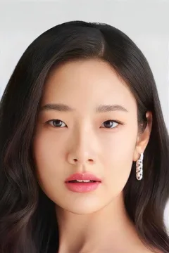 ชุติมณฑน์ จึงเจริญสุขยิ่ง