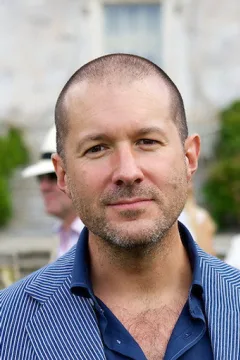 Jony Ive — фото