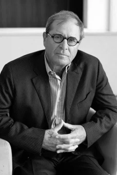 Paul Theroux — фото